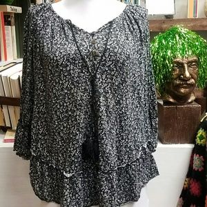 Black white floral blouse